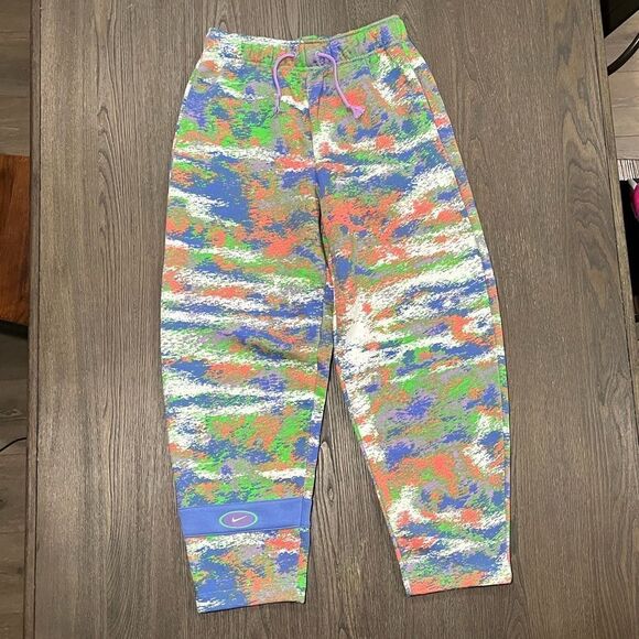 NWOT Nike Women's Sportswear Essential Fleece Gel Curve Pants Multi-Color - Picture 2 of 12